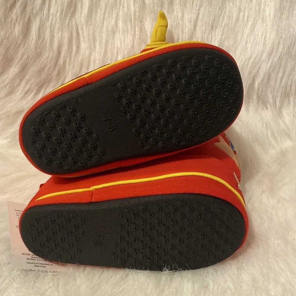 DC flash slippers